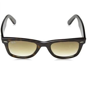 Ray-Ban Wayfarer Sunglasses 50mm Tortoise RB2140